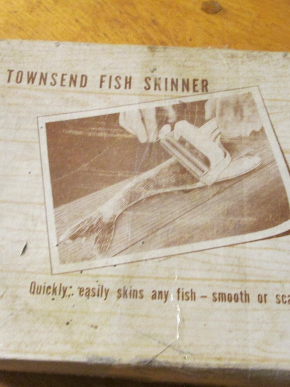 vintage Townsend Fish Skinner clean any fish quick and easy in box with instruct